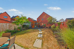 Rowan Grove Wingerworth